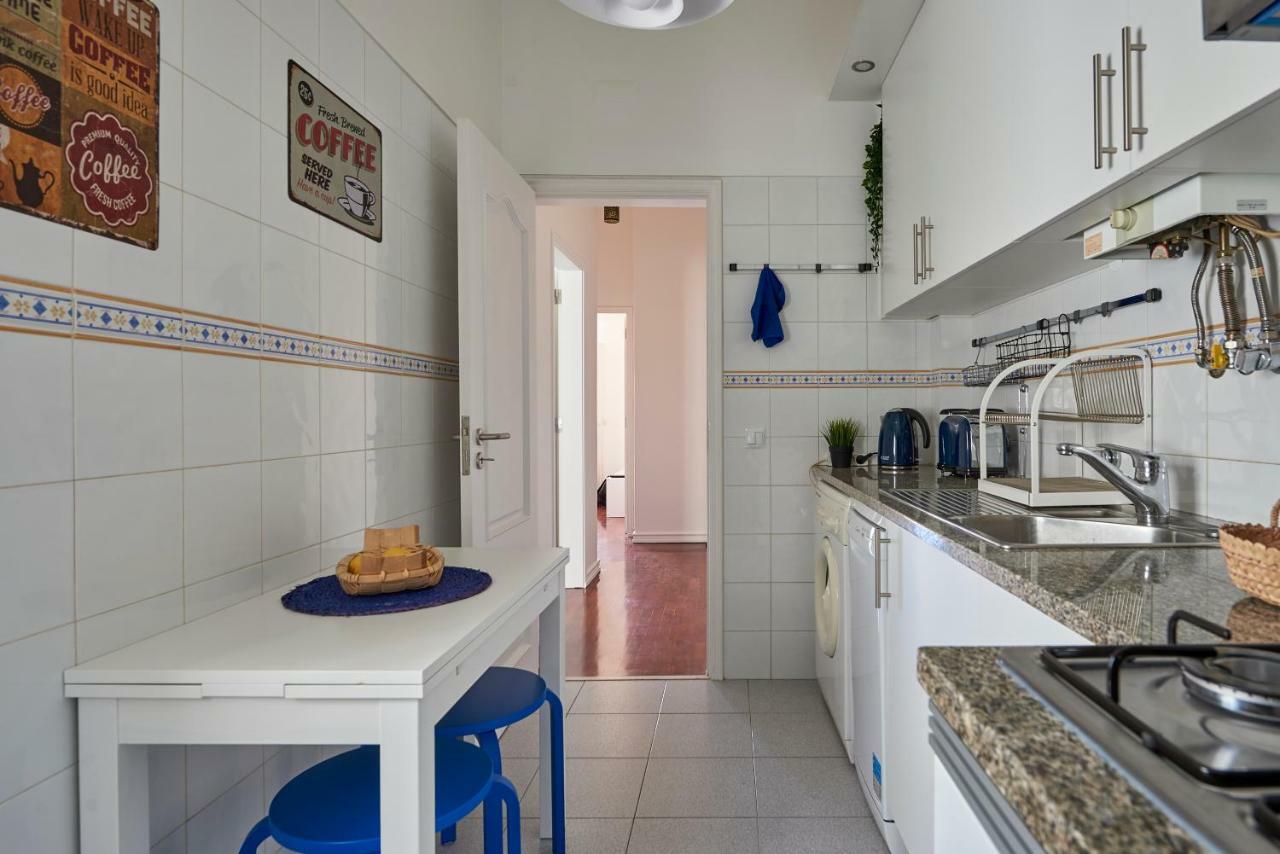 Cozy Apartment In Historic Center With Terrace Lisboa Exterior foto